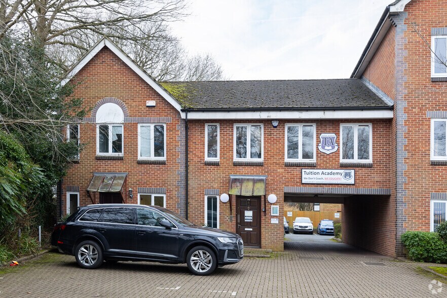 Armstrong Rd, Maidstone à louer - Photo de l’immeuble – Image 3 sur 3