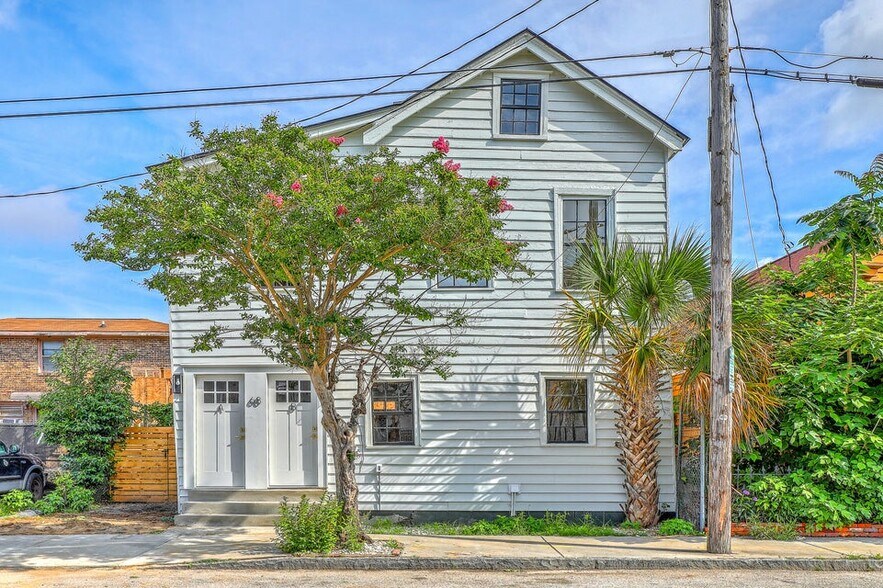 68 Lee St, Charleston, SC à vendre - Photo de l’immeuble – Image 1 sur 44