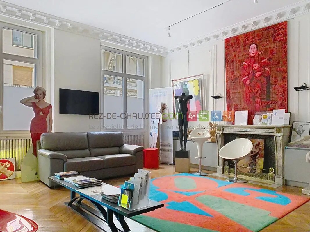 Bureau dans Paris à vendre Photo de l’immeuble– Image 1 sur 12