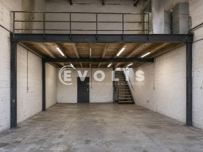 Plus de détails pour Industriel/Logistique à vendre