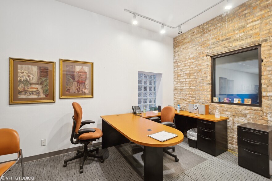 2147 N Western Ave, Chicago, IL à louer - Photo intérieure – Image 1 sur 13