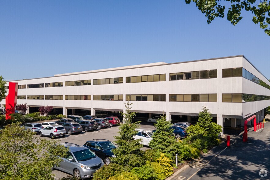 270 Sylvan Ave, Englewood Cliffs, NJ à louer - Photo de l’immeuble – Image 2 sur 6