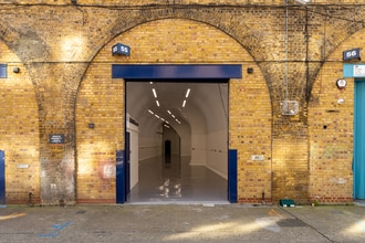 Rolt St, Londres à louer Photo de l’immeuble– Image 1 sur 2