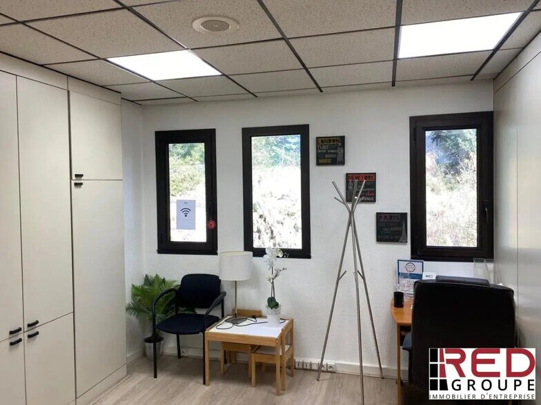 Bureau dans Marseille à louer - Photo intérieure – Image 2 sur 6