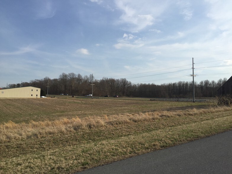 7615 Meadow Run Ln, Owings, MD à vendre - Autre – Image 2 sur 8