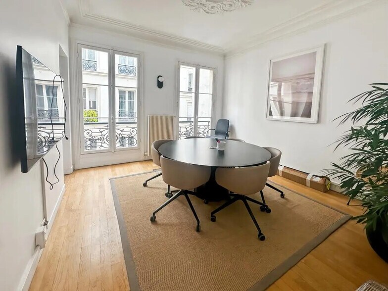 Bureau dans Paris à louer - Photo de l’immeuble – Image 2 sur 8