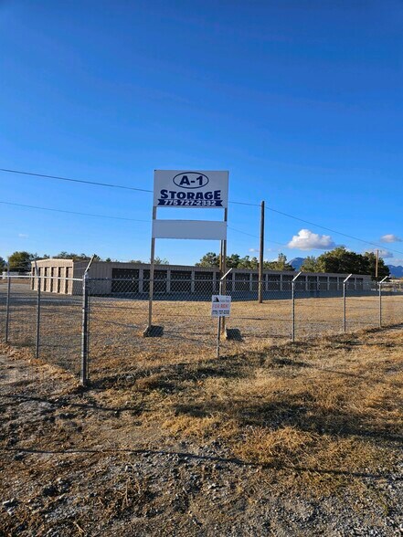 521 Fairbanks St, Pahrump, NV à vendre - Photo principale – Image 1 sur 10