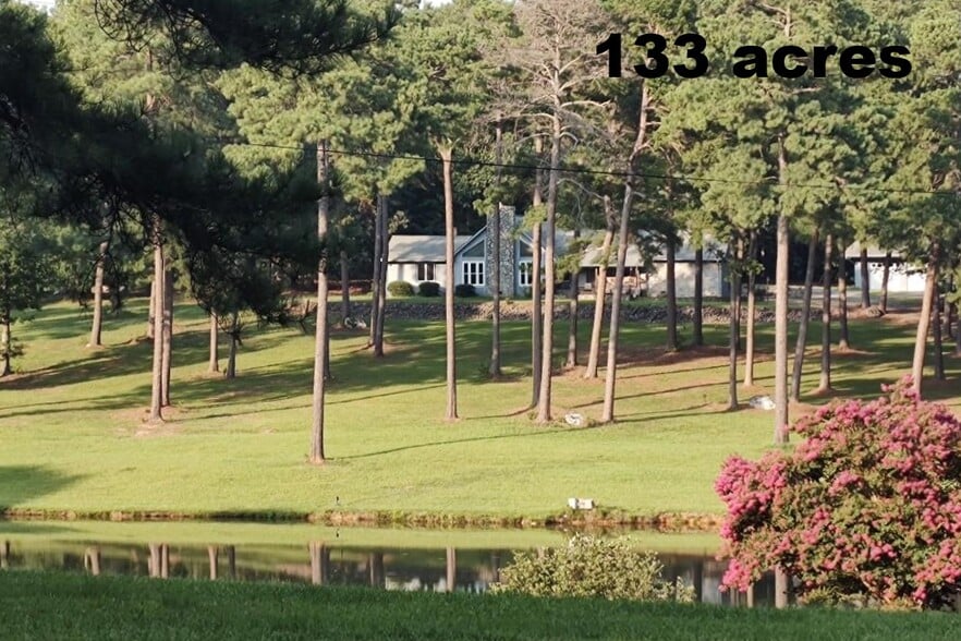 611 Old E C Womack Rd, Sanford, NC à vendre - Photo principale – Image 2 sur 55