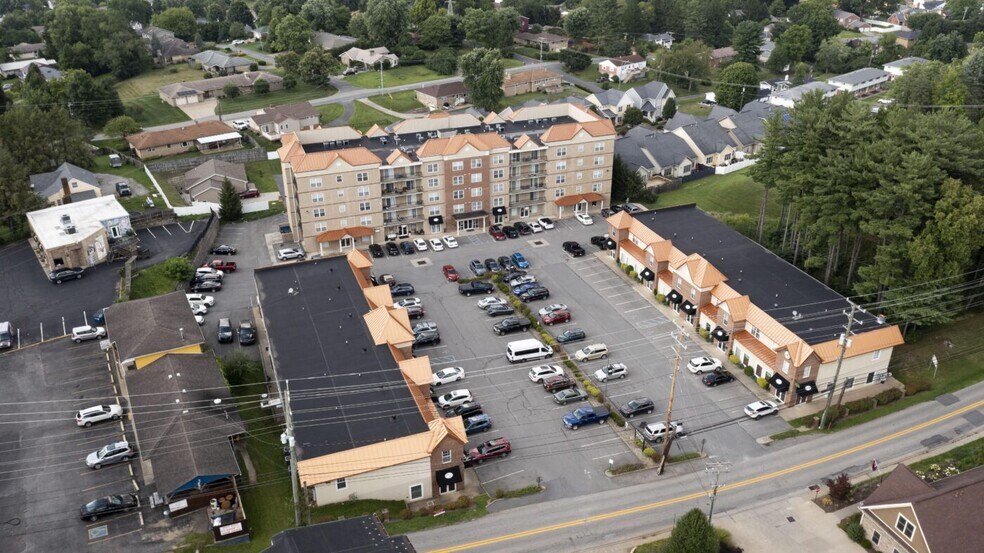 511 Burroughs St, Morgantown, WV à louer - Aérien – Image 3 sur 6