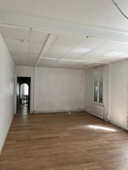 113 Rue Lamarck, Paris à vendre - Photo intérieure – Image 3 sur 11