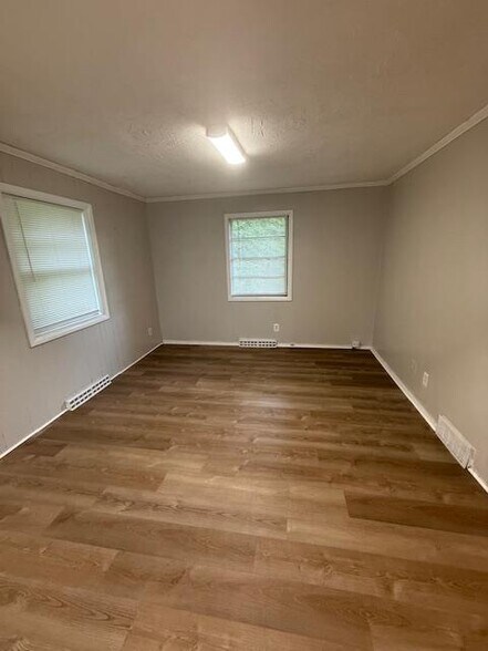 3308 Archdale Rd, High Point, NC à louer - Photo intérieure – Image 3 sur 5