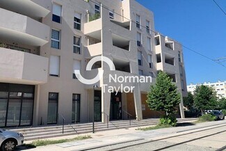 Plus de détails pour Local commercial à louer