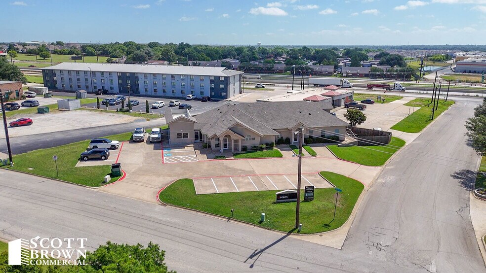 3118 Los Colinas, Denton, TX à louer - Photo de l’immeuble – Image 2 sur 6