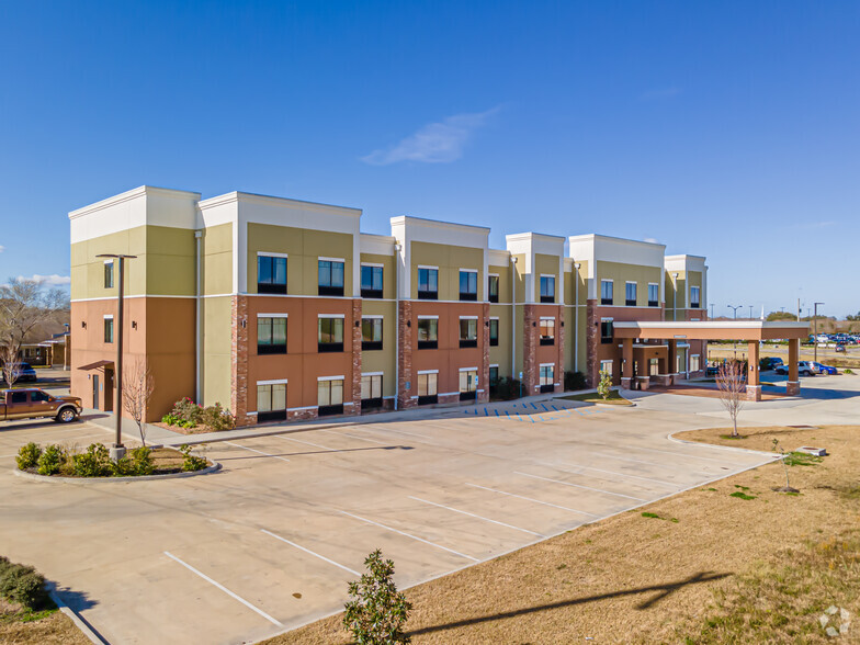2125 Memorial Blvd, New Roads, LA à vendre - Photo principale – Image 2 sur 18
