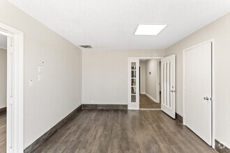 5740 Columbia Cir, West Palm Beach, FL à louer Photo intérieure– Image 2 sur 13