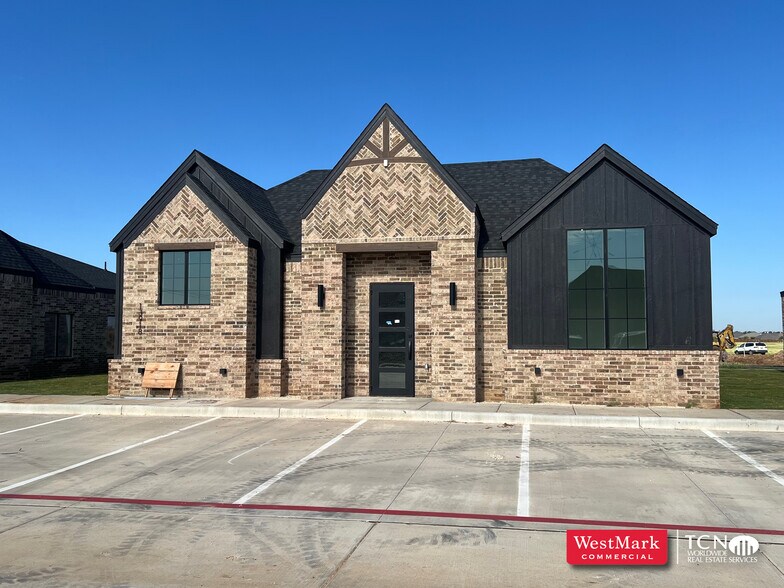 13918 Indiana Ave, Lubbock, TX à vendre - Photo principale – Image 1 sur 4
