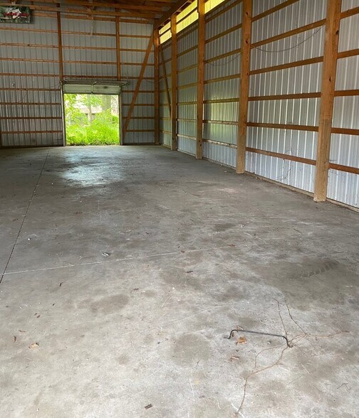 605 Stiles Ave, Maple Shade Township, NJ à louer - Photo intérieure – Image 2 sur 4