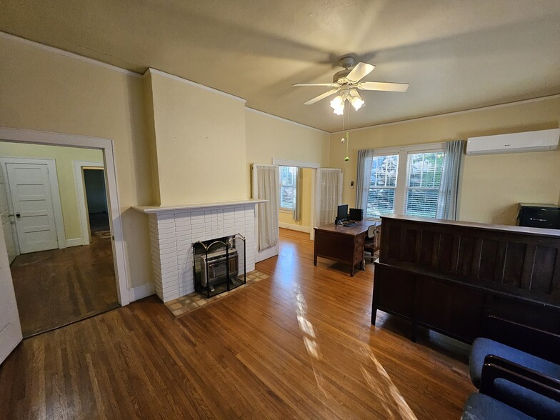230 Elliott St, Orangeburg, SC à louer - Photo de l’immeuble – Image 3 sur 11
