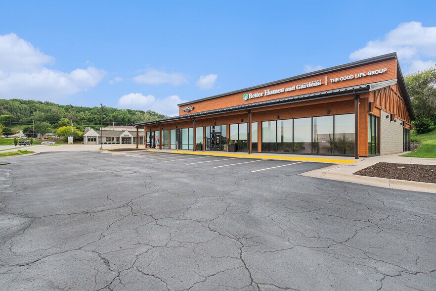 12 Menard Dr, Council Bluffs, IA à louer - Photo de l’immeuble – Image 3 sur 22