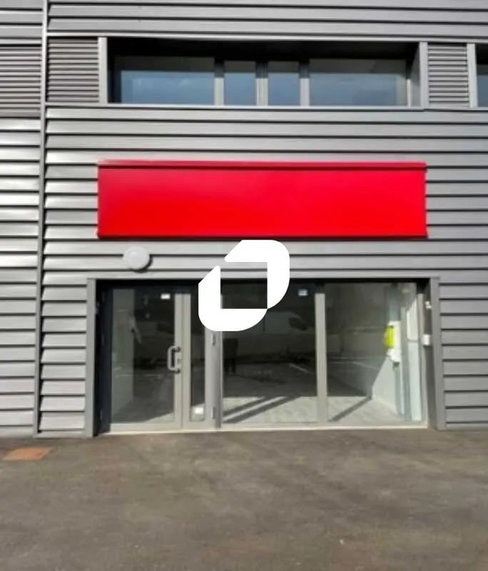 Local d’activités dans Villeneuve-la-Garenne à louer Photo de l’immeuble– Image 1 sur 3