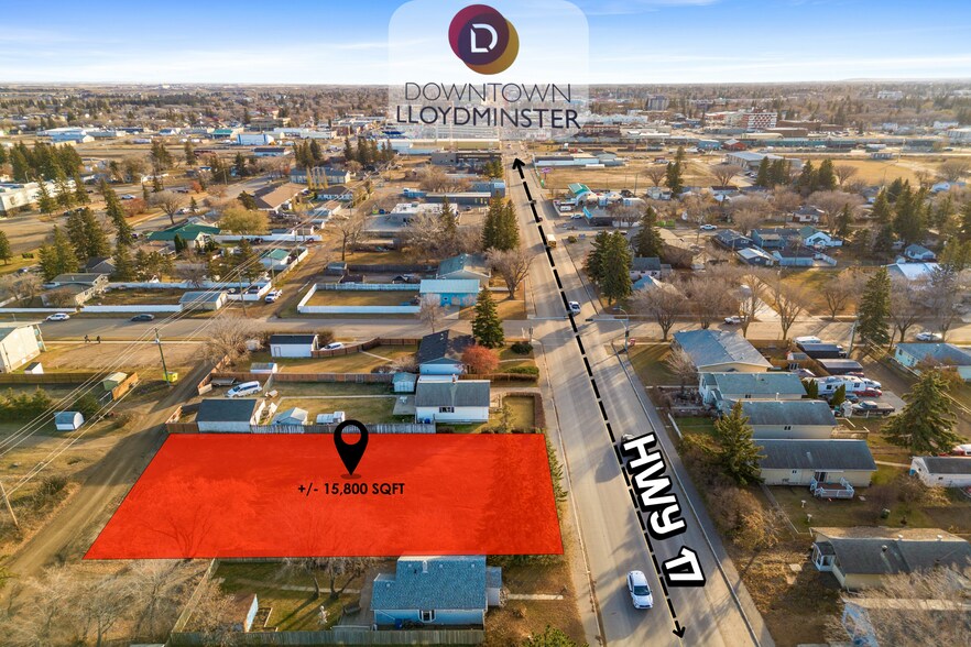 5509/5513 50 Av, Lloydminster, SK à vendre - Photo de l’immeuble – Image 2 sur 10