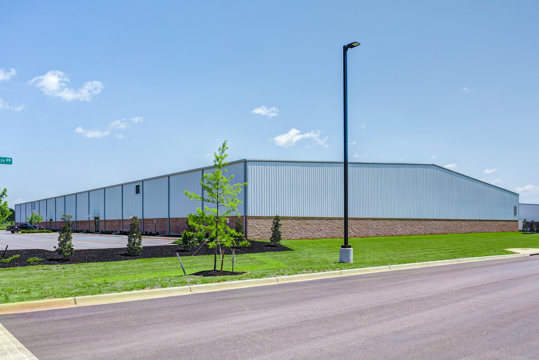 25150 Will McComb Drive, Tanner, AL à vendre Photo de l’immeuble– Image 1 sur 3