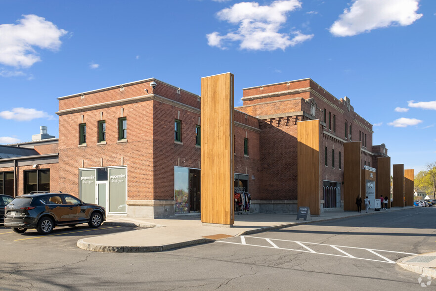 145 Culver Rd, Rochester, NY à louer - Photo de l’immeuble – Image 3 sur 8