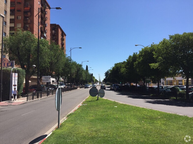 Avenida Madrid, 2, Talavera de la Reina, Toledo à vendre - Photo de l’immeuble – Image 3 sur 3