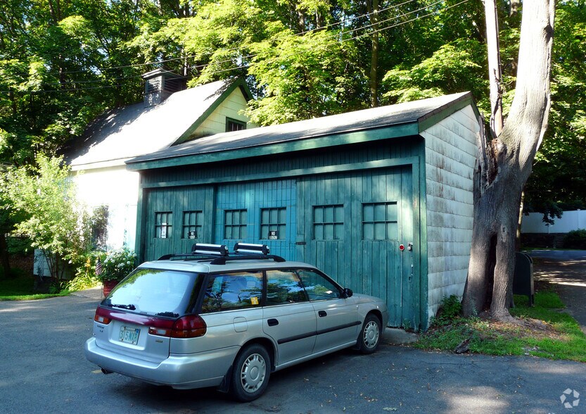 34 Tappan St, Manchester-by-the-Sea, MA à louer - Photo de l’immeuble – Image 2 sur 3