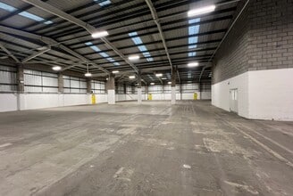 Montford St, Salford à louer Photo intérieure– Image 1 sur 8