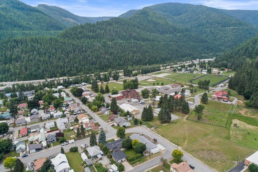 99 Sather Field Rd, Silverton, ID à vendre - Photo de l’immeuble – Image 1 sur 75