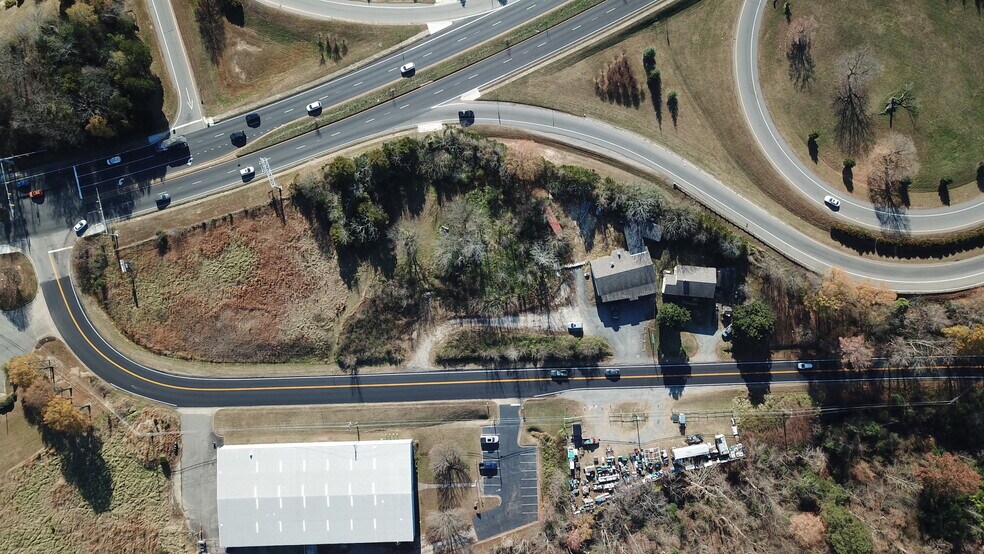 2209 Gordon Ln, Richmond, VA à vendre - Photo de l’immeuble – Image 3 sur 12