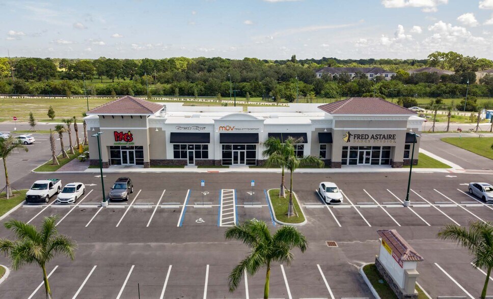 5600 Tuscola Blvd, North Port, FL à louer - Photo de l’immeuble – Image 2 sur 3