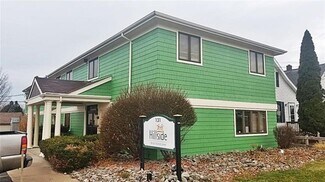 Plus de détails pour 131 Orchard Park Rd, West Seneca, NY - Bureau à vendre