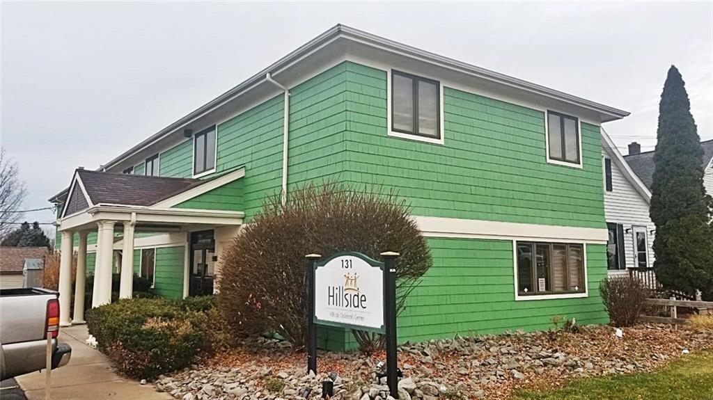 131 Orchard Park Rd, West Seneca, NY à vendre Photo de l’immeuble– Image 1 sur 40