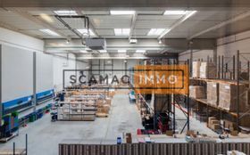 Industriel/Logistique dans Villeneuve La Garenne à louer - Photo de l’immeuble – Image 1 sur 5