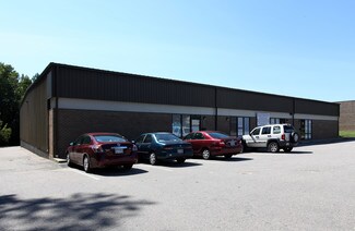 Plus de détails pour 3408 Lake Woodard Dr, Raleigh, NC - Industriel/Logistique à louer