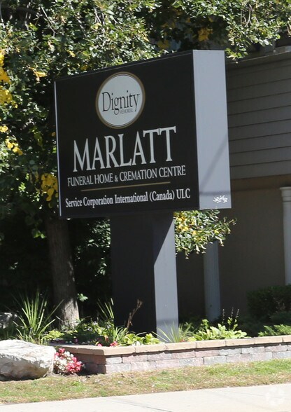 615 Main St E, Hamilton, ON à vendre - Photo de l’immeuble – Image 2 sur 3