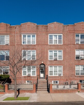 Plus de détails pour 2814 47th St, Astoria, NY - Logement à vendre