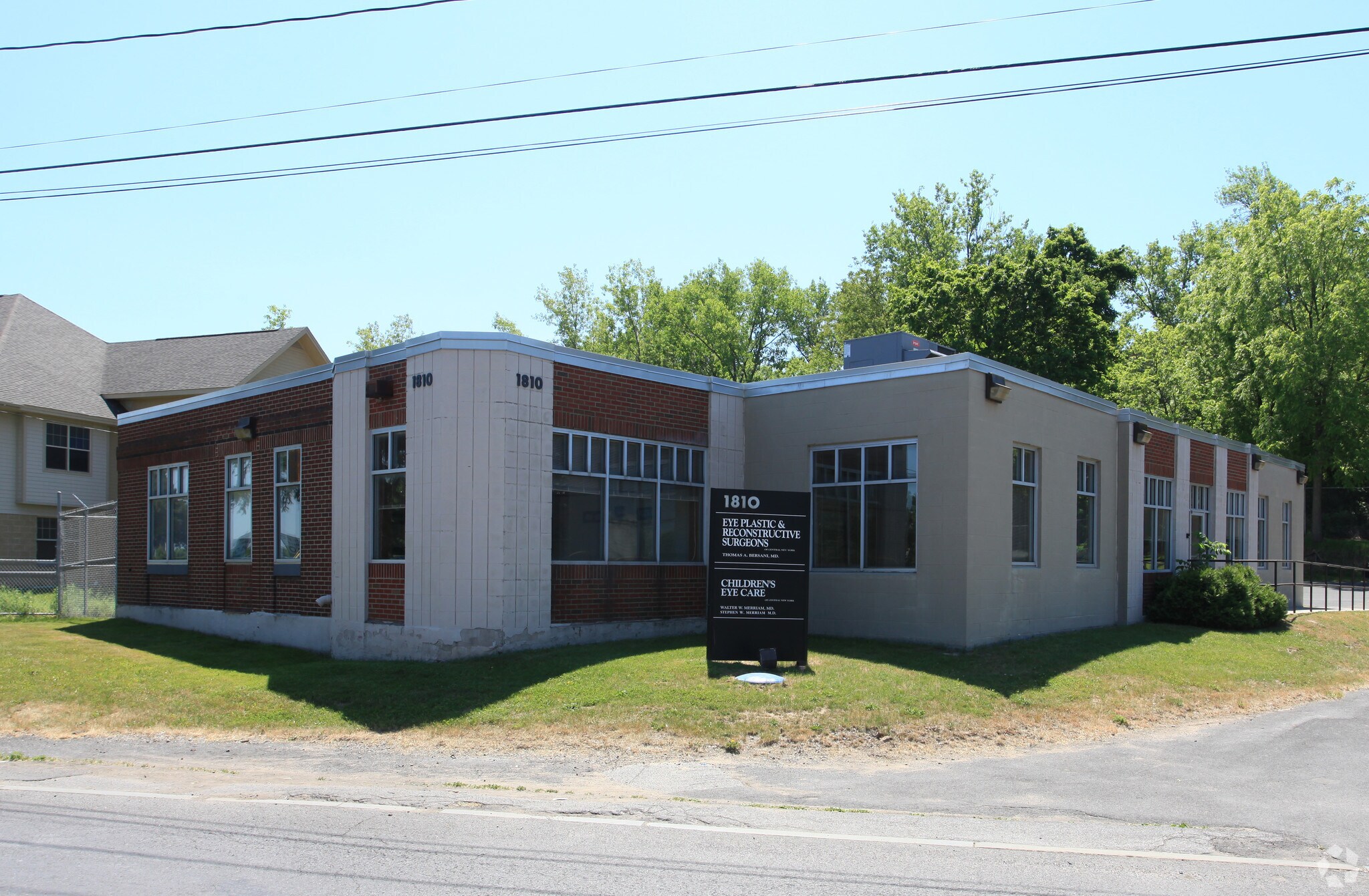 1810 Erie Blvd E, Syracuse, NY à vendre Photo principale– Image 1 sur 43