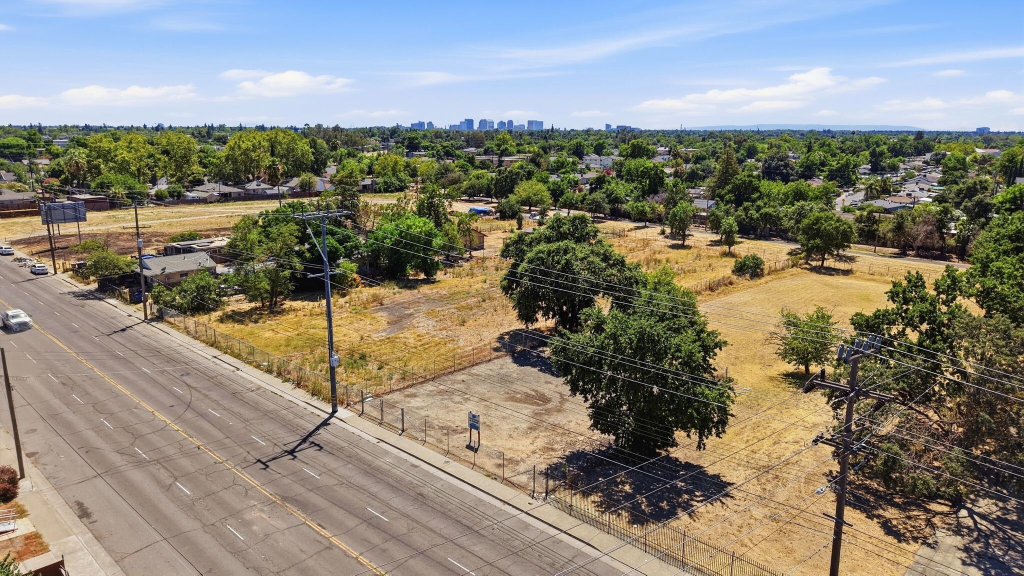 2845 Rio Linda Blvd, Sacramento, CA à vendre Aérien– Image 1 sur 20
