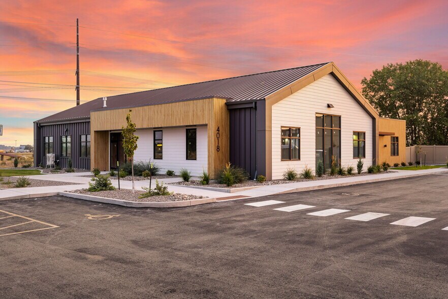 4018 Montana Sapphire Dr, Billings, MT à vendre - Photo principale – Image 1 sur 7