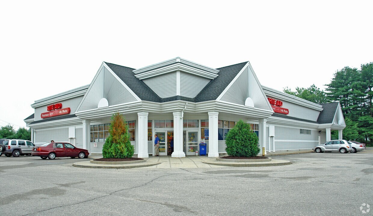 341 High St, Somersworth, NH à louer Photo de l’immeuble– Image 1 sur 4
