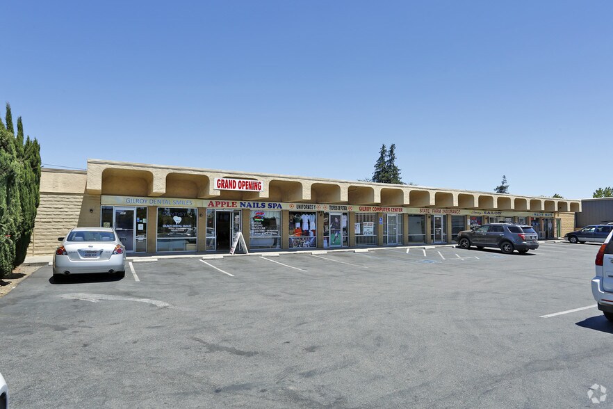 621-681 1st St, Gilroy, CA à louer - Photo principale – Image 1 sur 11
