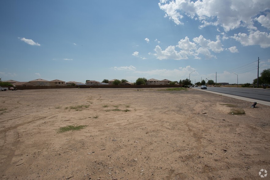 SEC of W Cactus Rd & N Dysart Rd, El Mirage, AZ à louer - Photo de l’immeuble – Image 3 sur 6