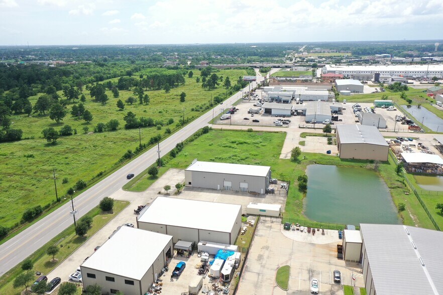 533 Rankin Rd, Houston, TX à louer - Aérien – Image 2 sur 3