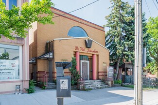 Plus de détails pour 2547 Eglinton Ave W, Toronto, ON - Local commercial à vendre