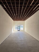 364-368 S Maple Dr, Beverly Hills, CA à louer Photo intérieure– Image 1 sur 1