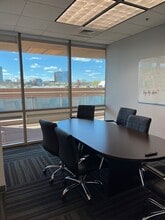 325 Arlington Ave, Charlotte, NC à louer Photo intérieure– Image 2 sur 8