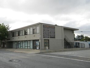 2811 Castro Valley Blvd, Castro Valley, CA à louer Photo de l’immeuble– Image 2 sur 11